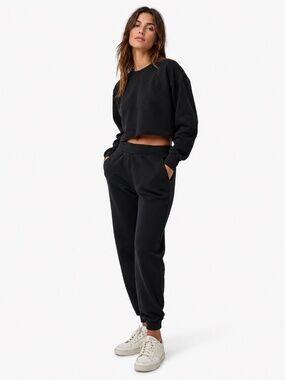 Tan + Lines Palisades Sweatshirt La Jolla Joggers Set